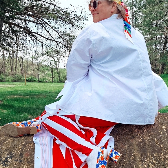 H&M Oversized White Poplin Embroidered Beaded Top Size XL - Picture 4 of 5